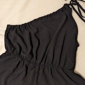 NWOT Women's Black Over One Shoulder Jumpsuit size XL